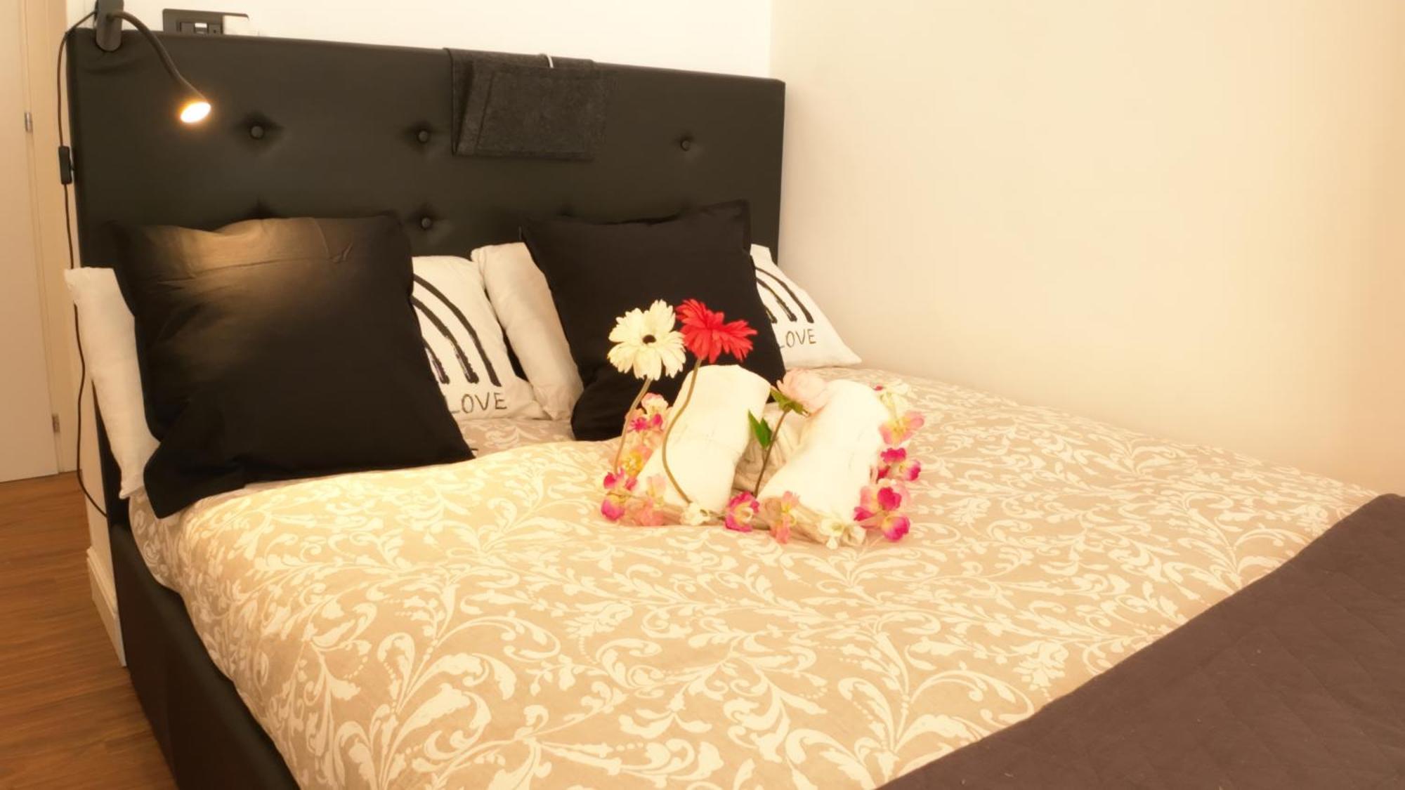 Апартаменти Urban Center 1 Easy Parking Near Tram Флоренція Екстер'єр фото